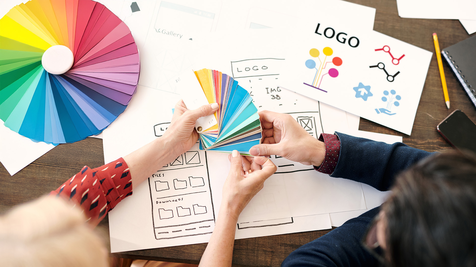 The Psychology of Colors in Branding: How to Choose the Right Palette